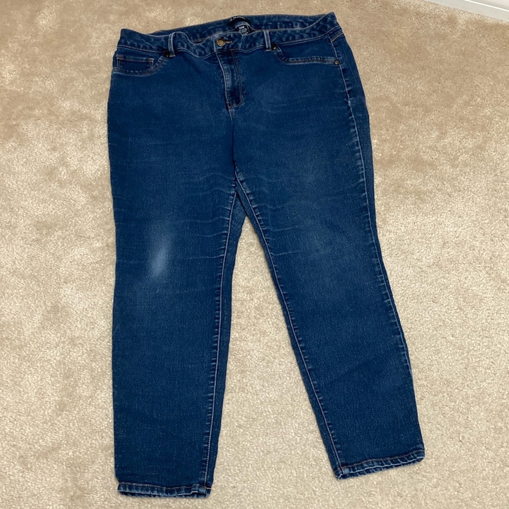 d. jeans 22W